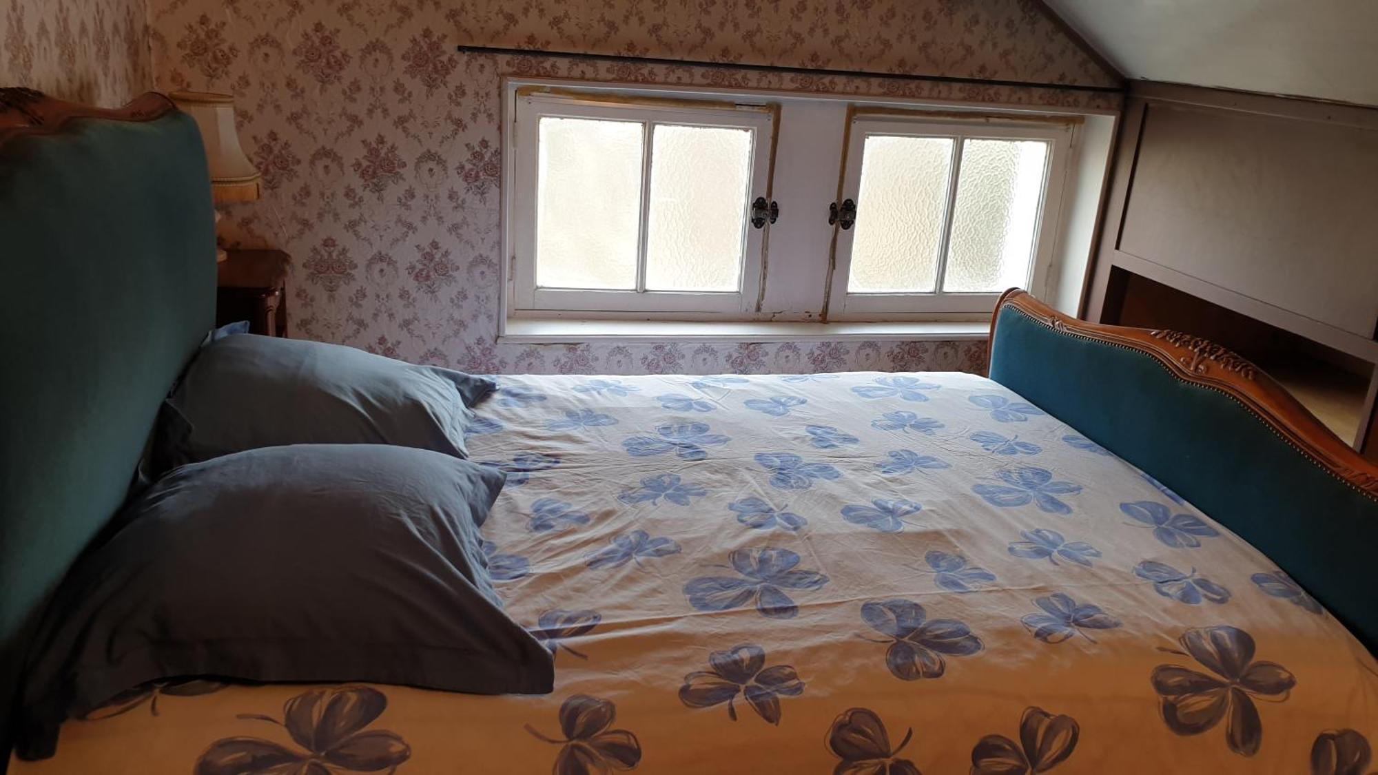 Les Chambres Chez David รีอง ภายนอก รูปภาพ